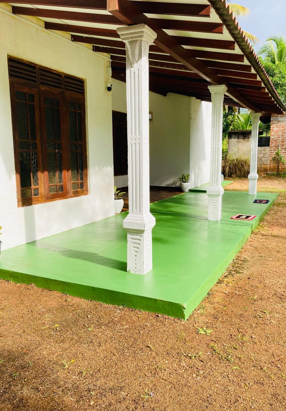 New isuru family gesut Bed and Breakfast in Sri Lanka