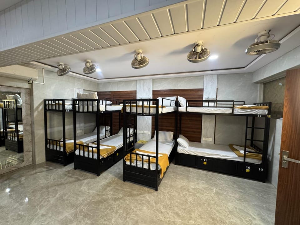Bed, bunk bed