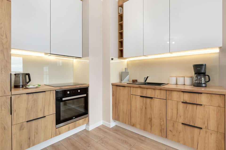 Coffee/tea facilities, Kitchen or kitchenette, dishwasher, stove