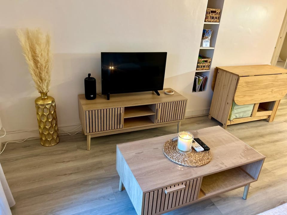 TV and multimedia, Living room