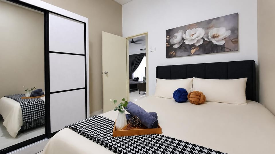 Bed, Bedroom