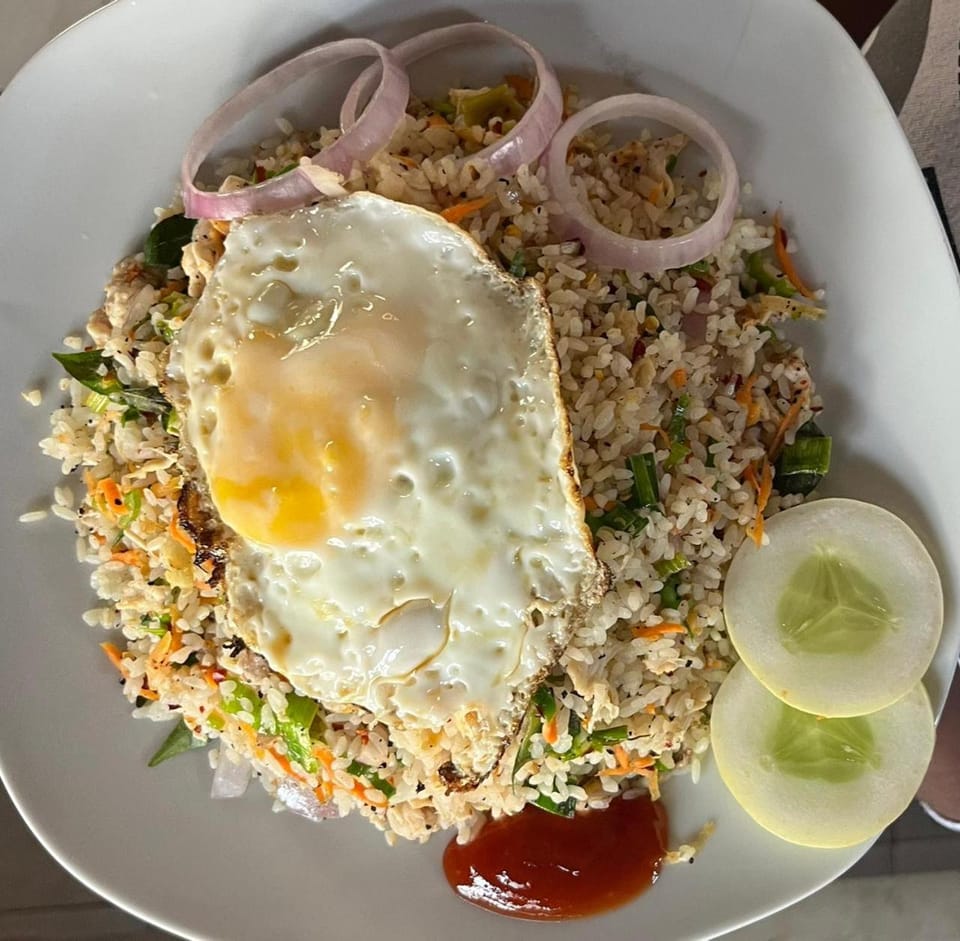 Eastern Pearl Resort & Restaurant Hotel in Sri Lanka