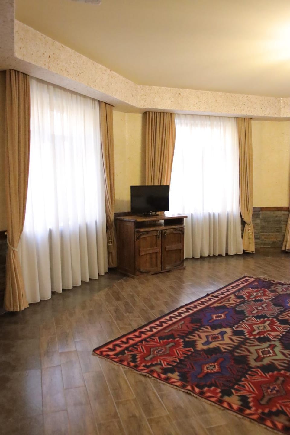 Senger Qala Riverside Hotel in Azerbaijan
