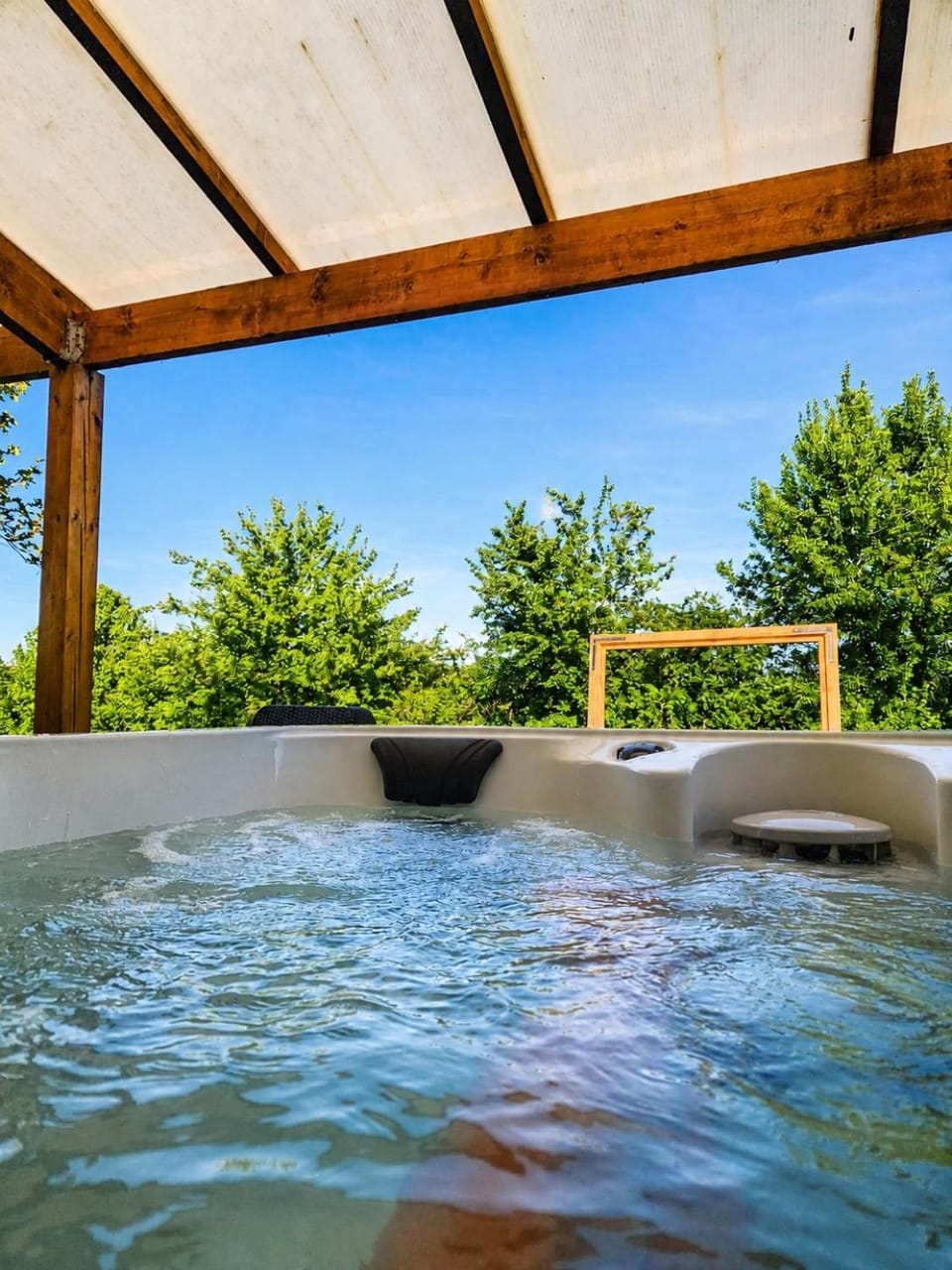 Patio, Natural landscape, Hot Tub