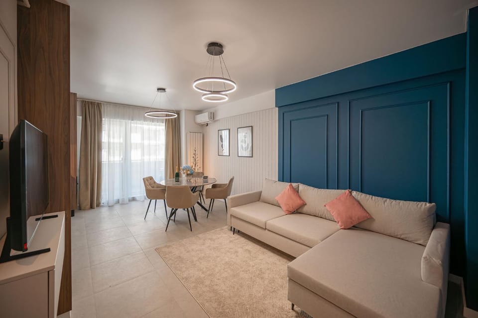 Marina Blue Apartment in Odyssey pools spa and parking Apartment in Constanța County