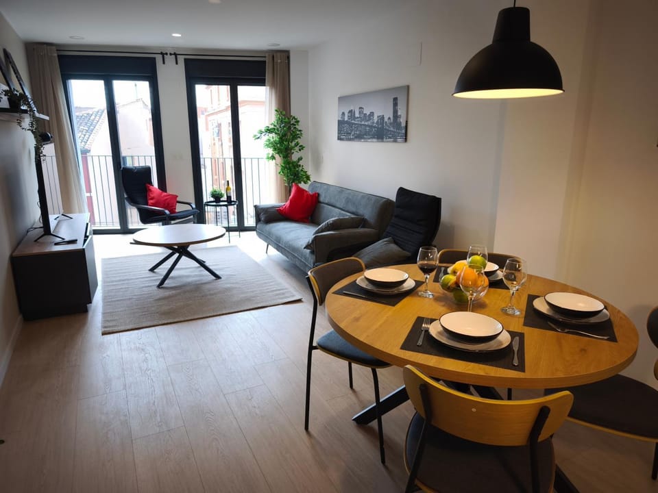 Living room, Dining area