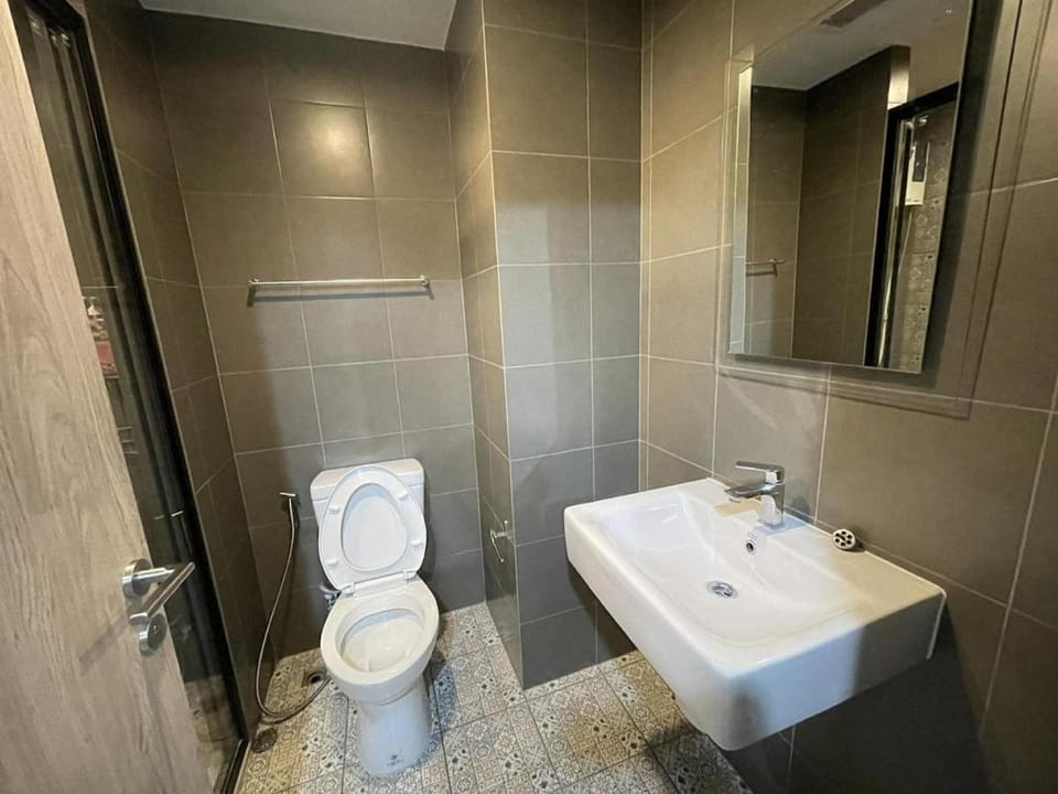 Exclusive Condo with Pool - Self Check-in Apartment in Hua Hin District