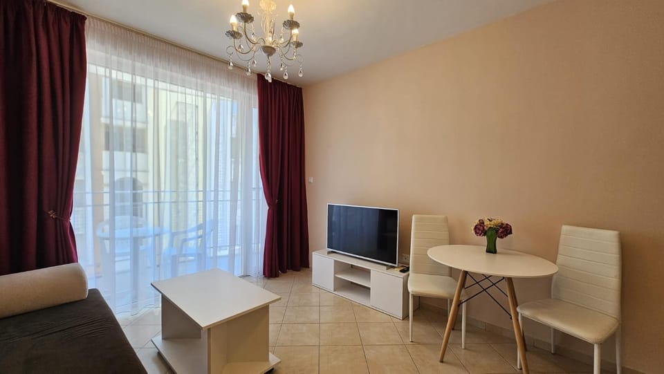 New Life Bahami Apartment in Sunny Beach