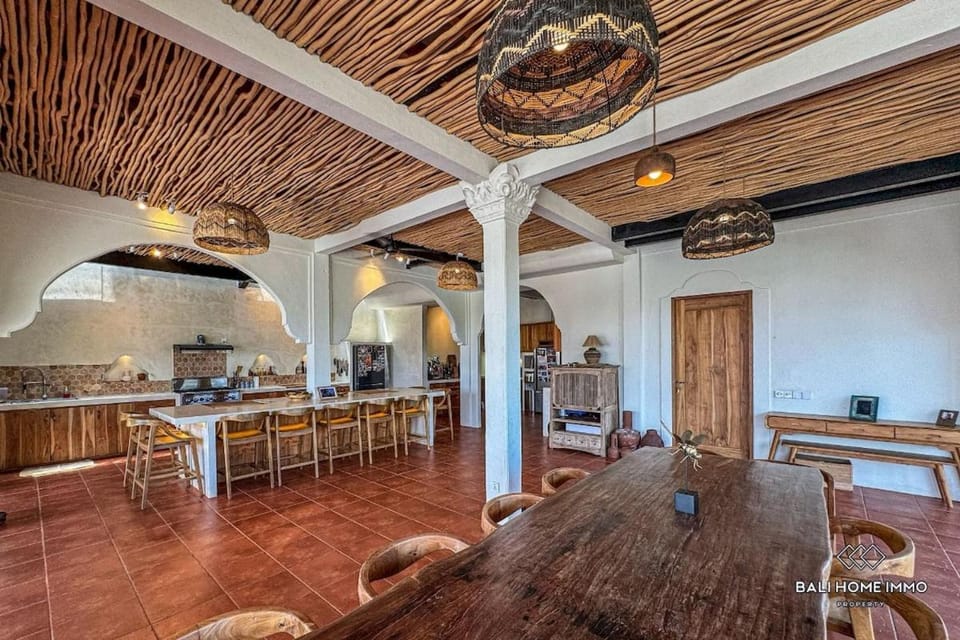 The Willows 7 BR Private Villa with Infinity & Lap Pool Villa in North Kuta