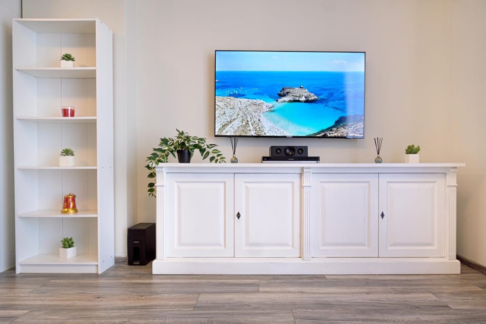 TV and multimedia, Bedroom
