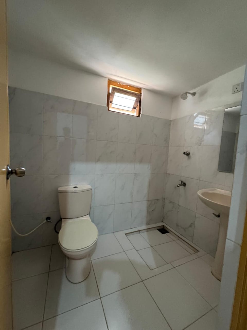 Luckwin Guest Bed and Breakfast in Sri Lanka