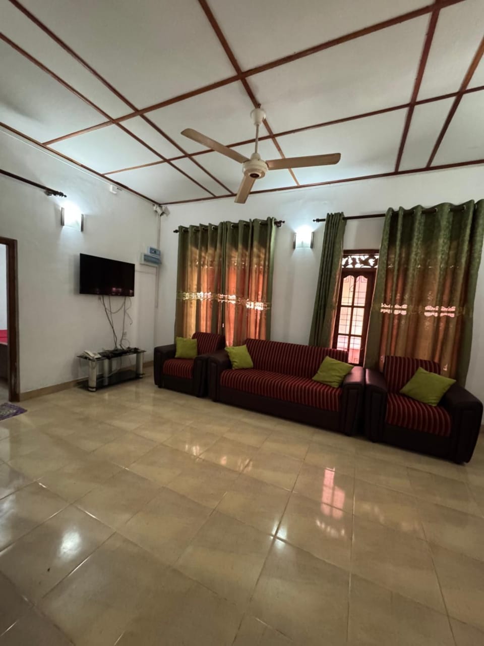 Luckwin Guest Bed and Breakfast in Sri Lanka