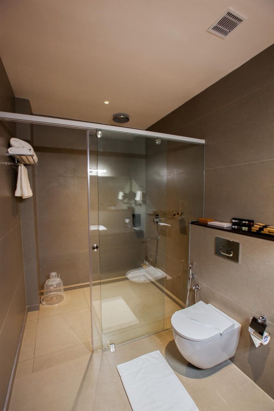 Hotel Noble Residency Hotel in Kerala