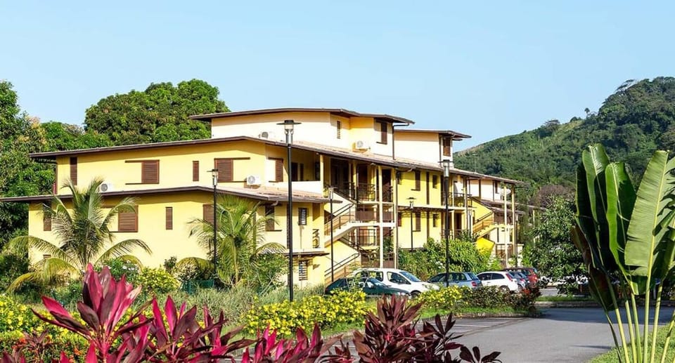 Cozy apartment Rémire, Wi-Fi & air conditioning, pool Apartment in Arrondissement of Cayenne, French Guiana