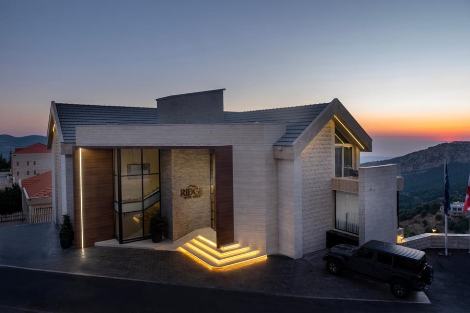 Property building, Day, Natural landscape, View (from property/room), Mountain view, Sunrise, Sunset
