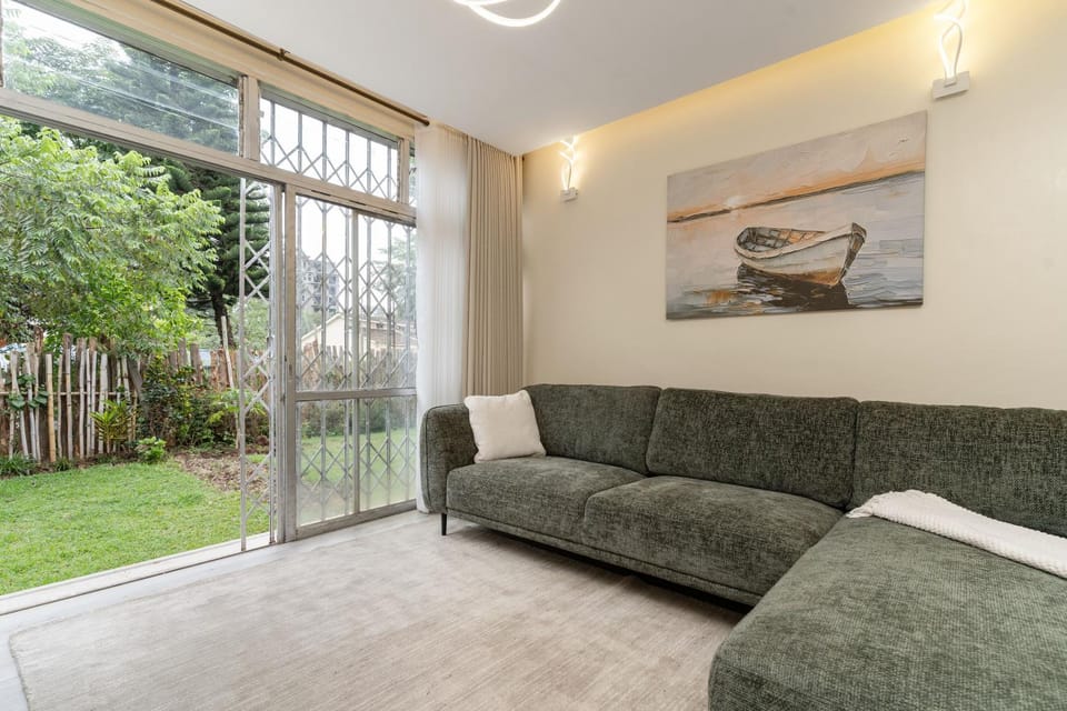 Garden, Living room
