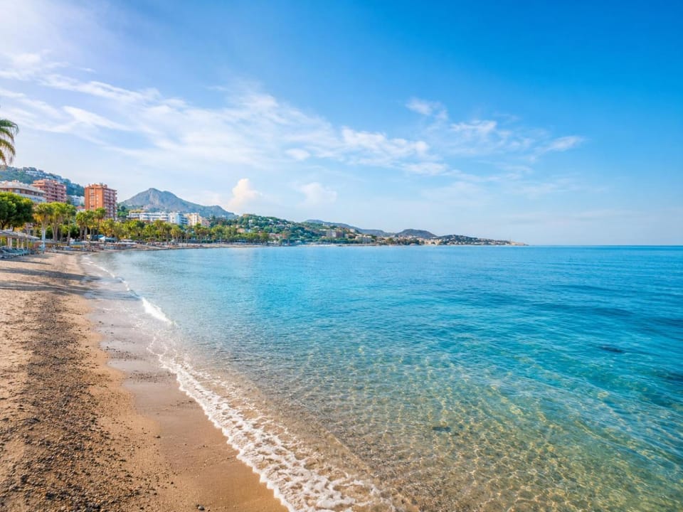 Precioso apto 100 m Playa La Malagueta Apartment in Malaga