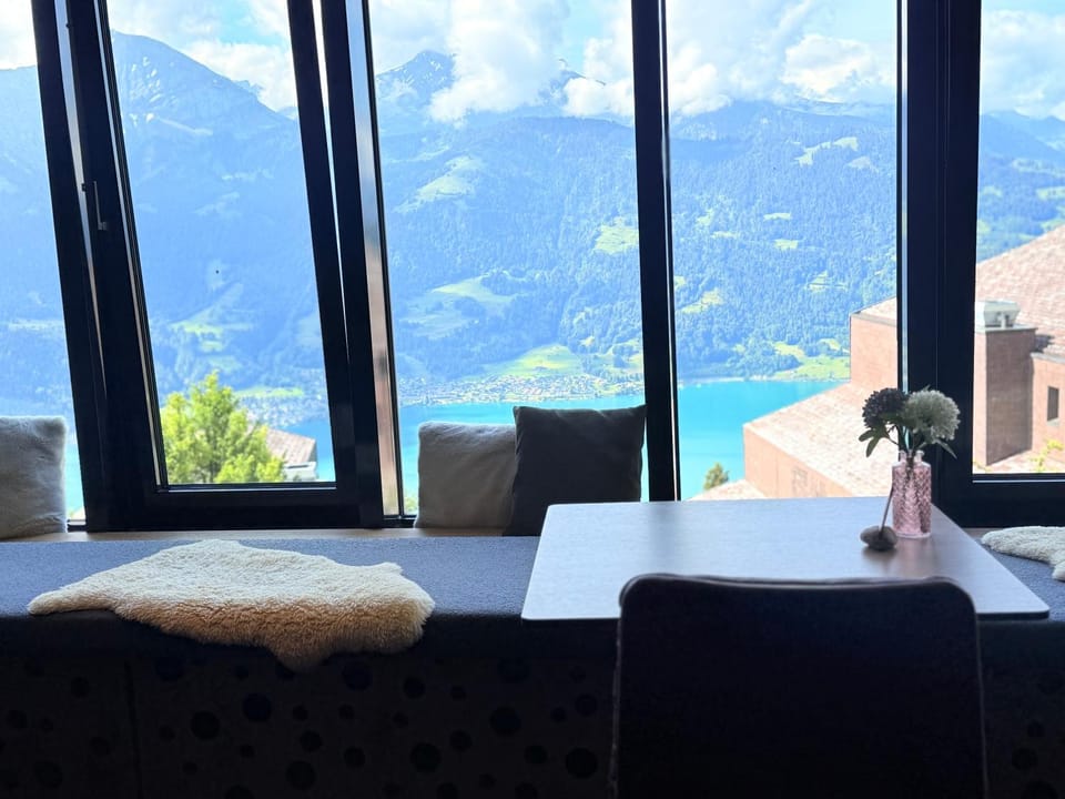 Restaurant/places to eat, Day, Natural landscape, Seating area, Dining area, Lake view, Mountain view, River view
