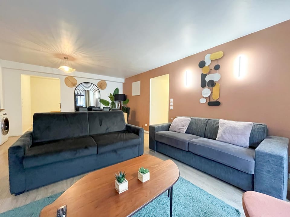 UrbanFlat 194 - Splendide et Spacieux 3 Chambres Quartier Opera Apartment in Paris