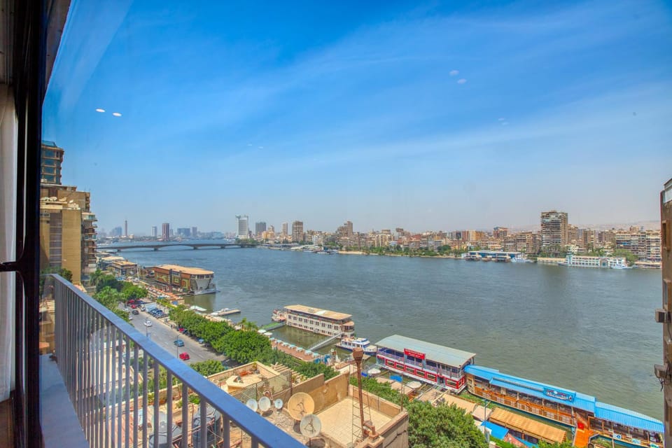 The Nile Residence Apartment in Cairo