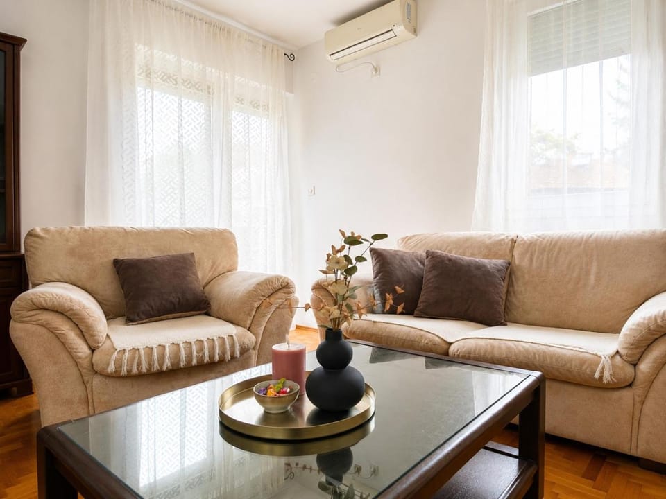 Hellanis Residence Spacious 2-Bedroom Apartment Apartment in Belgrade
