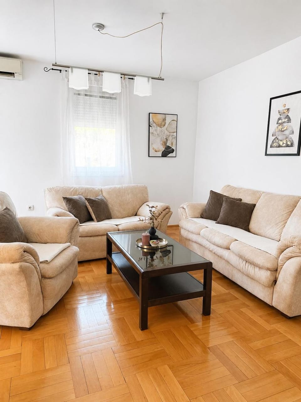Hellanis Residence Spacious 2-Bedroom Apartment Apartment in Belgrade