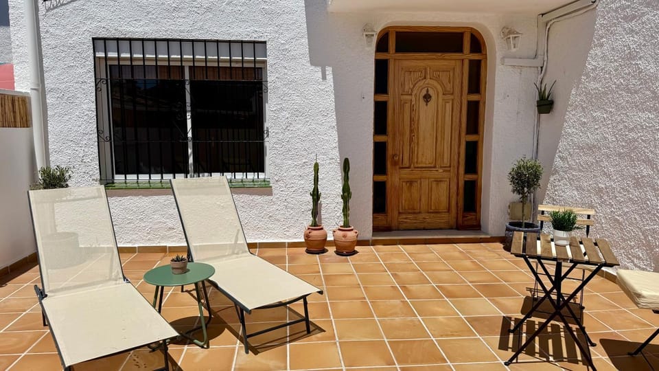Patio, Balcony/Terrace