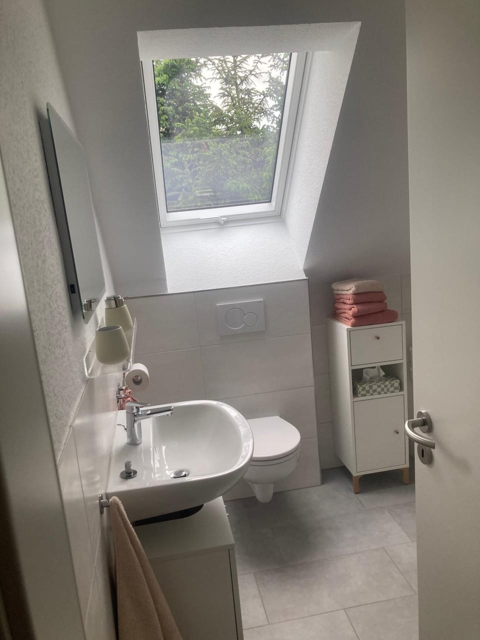 Property building, Bathroom, Living room
