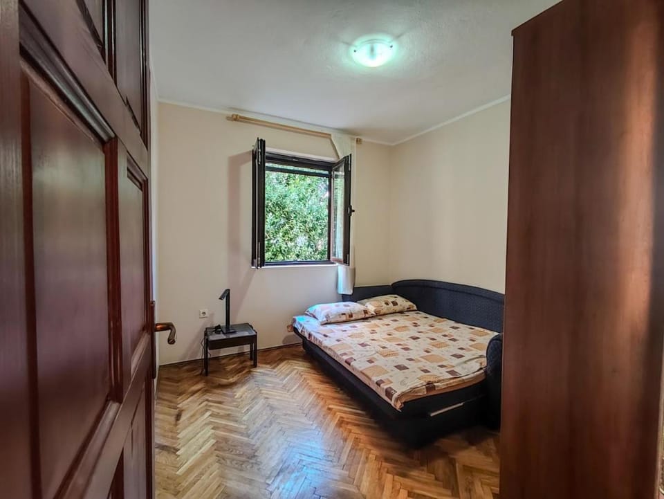 Apartment Anastasija Apartment in Dobrota