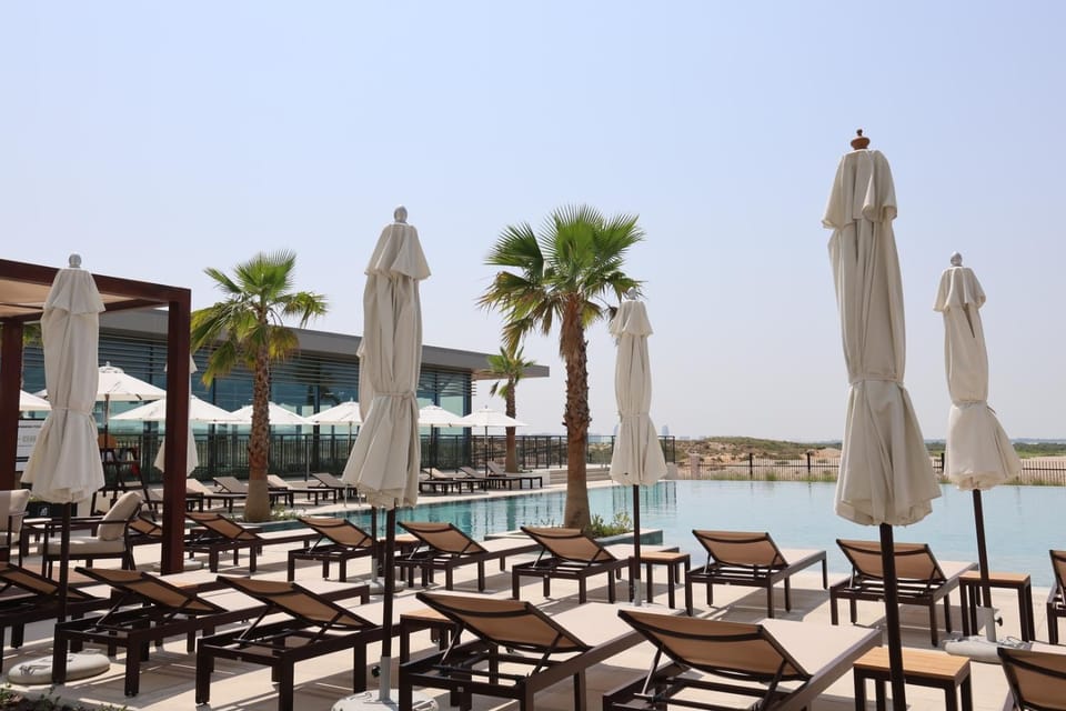 Day, Pool view, Swimming pool, sunbed
