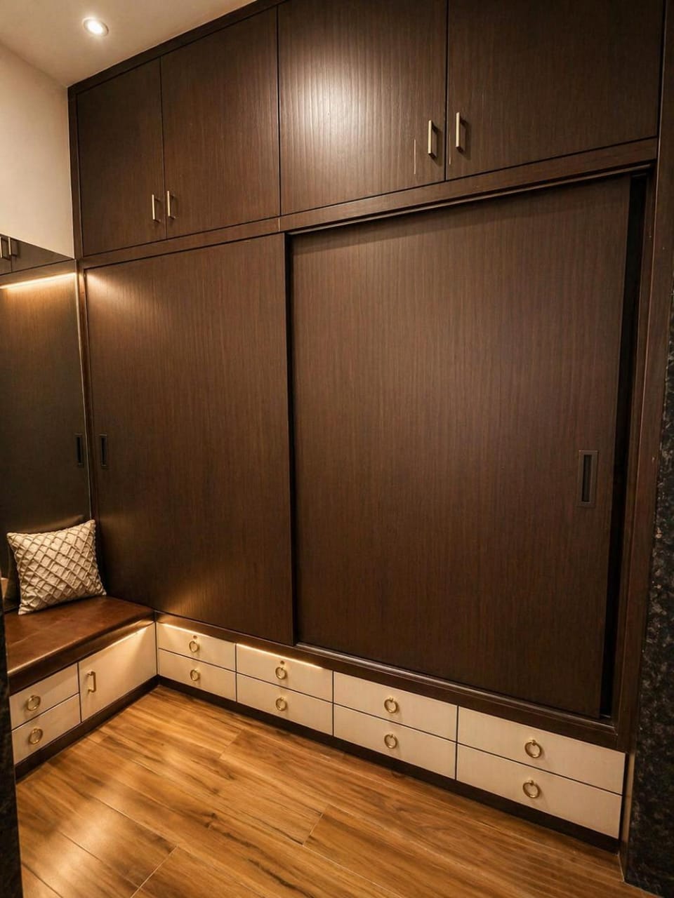 wardrobe