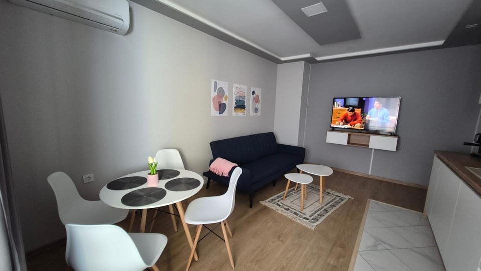 Two Bedroom Apartment - Niki Apartment in Burgas