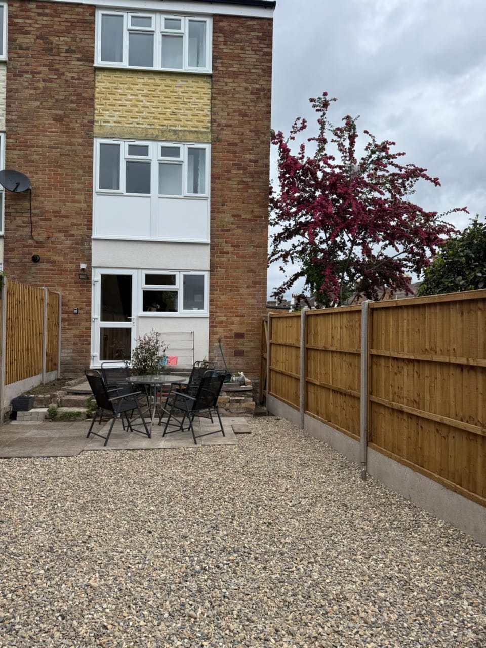 Property building, Garden, Garden view