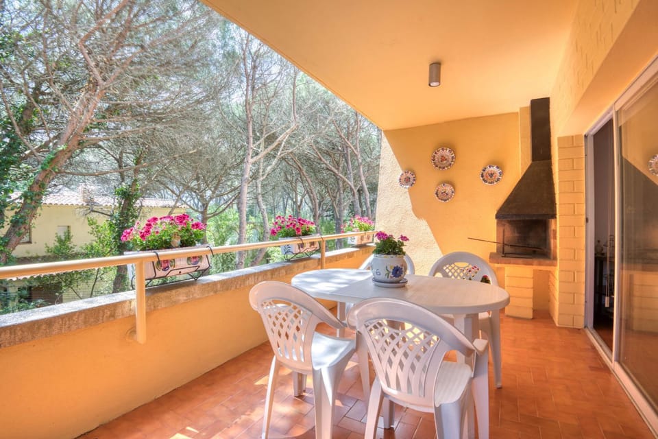 Porta del Golf Apartment in Baix Empordà