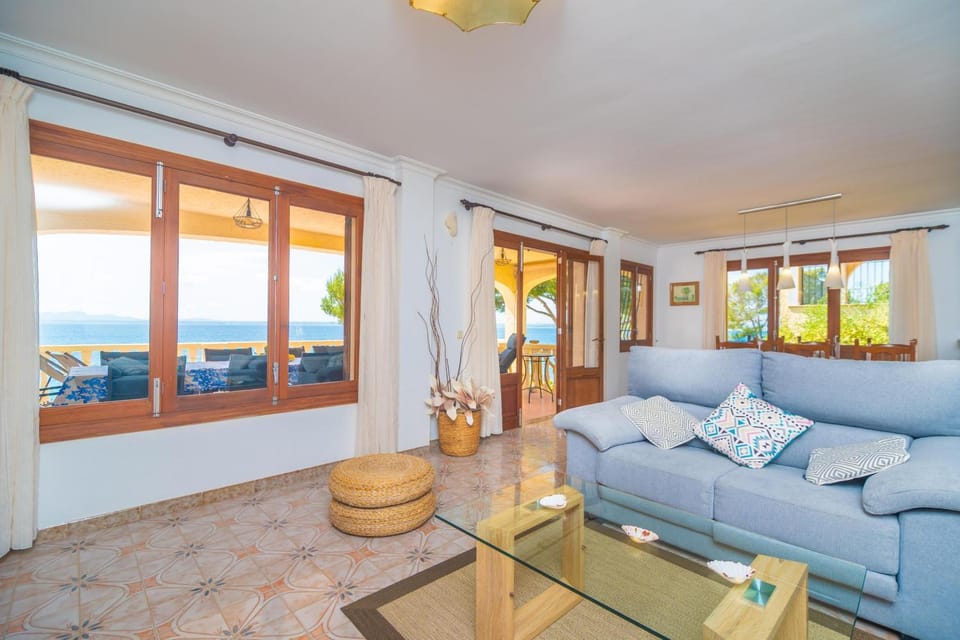 Living room, Other