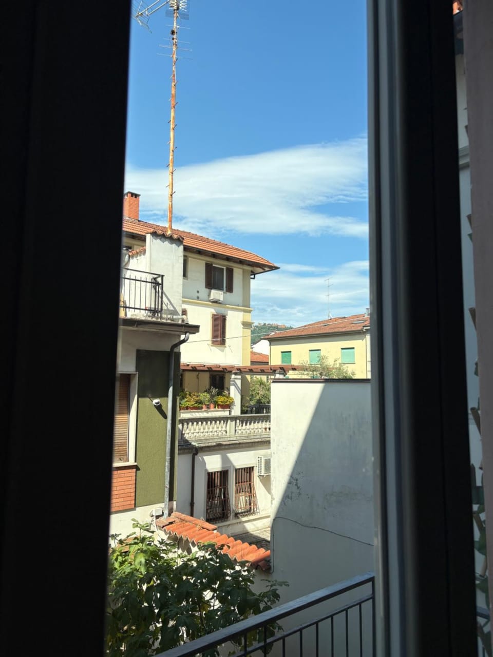Property building, Day, View (from property/room), Balcony/Terrace