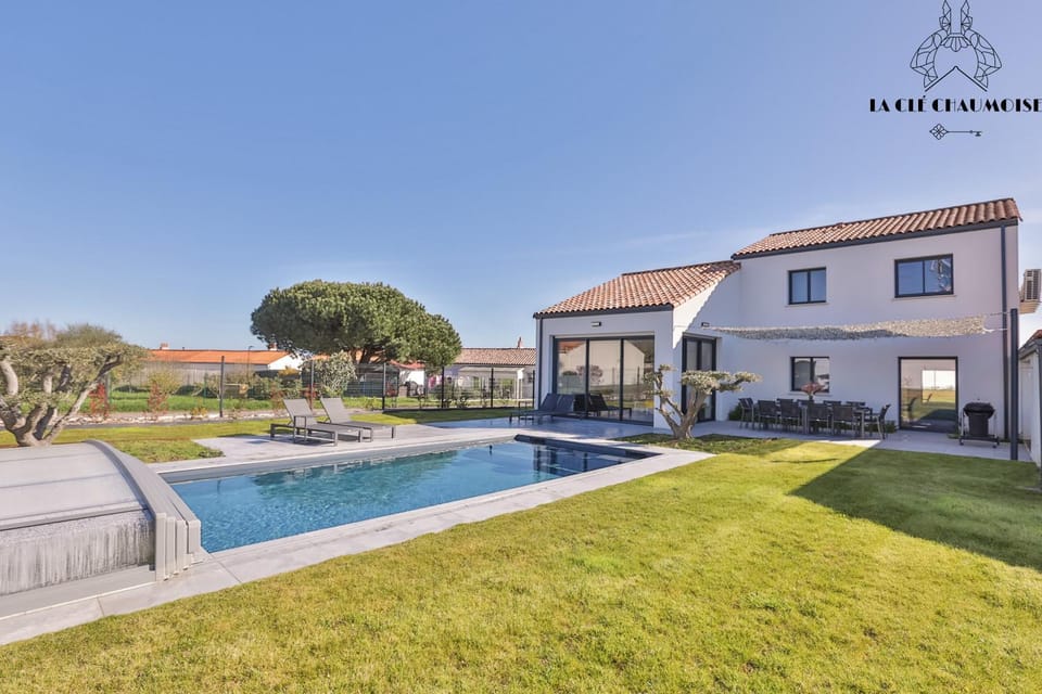 Patio, Garden, Garden view
