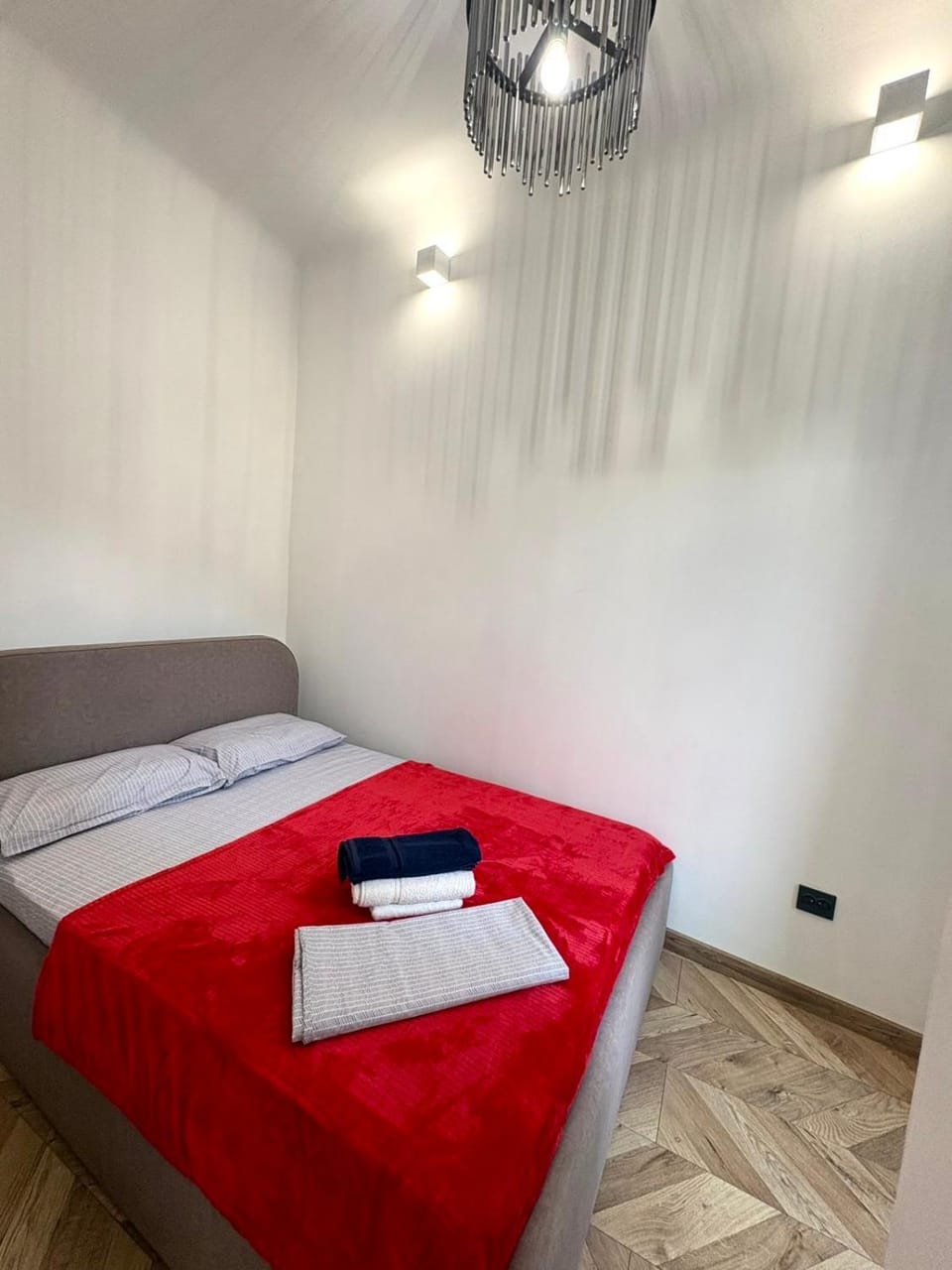 Центр Blue Безопасно рядом с мост сити Apartment in Dnipro