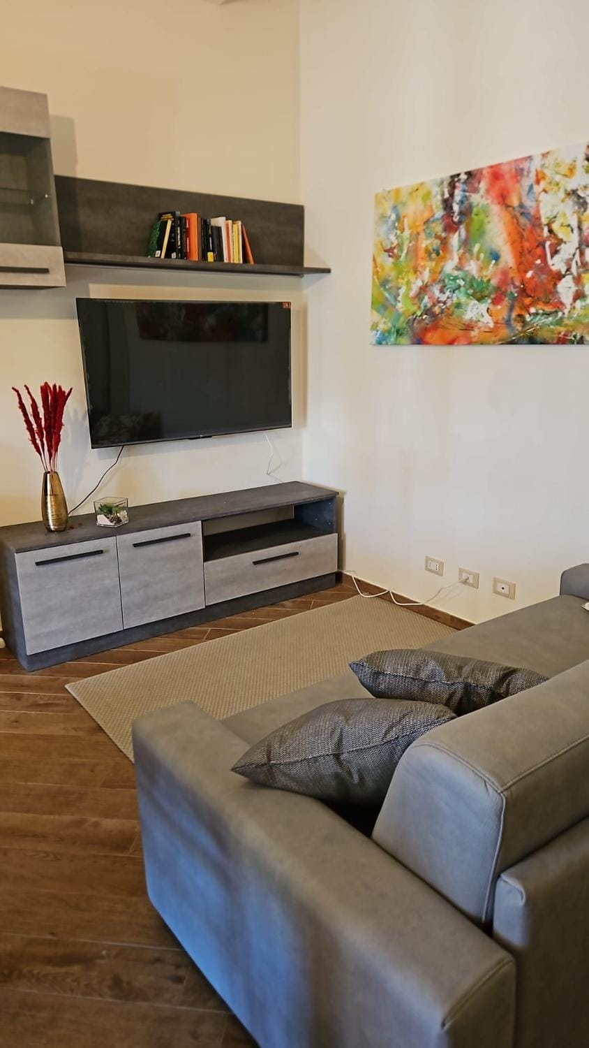 Communal lounge/ TV room
