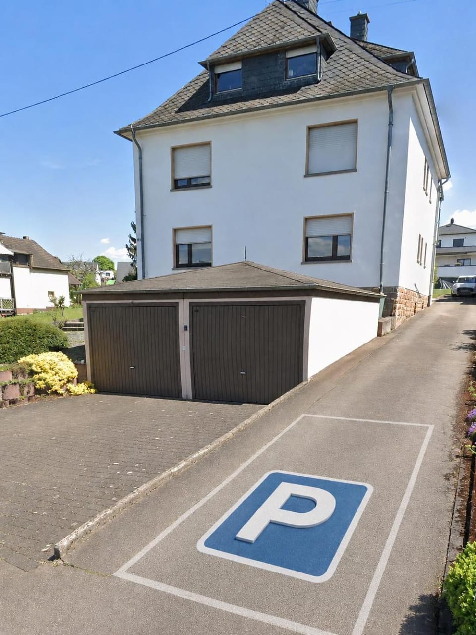 Property building, Parking