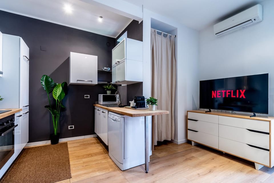 TV and multimedia, Kitchen or kitchenette, dishwasher, washing machine