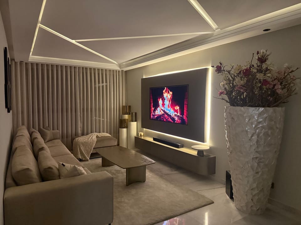 Living room, Decorative detail