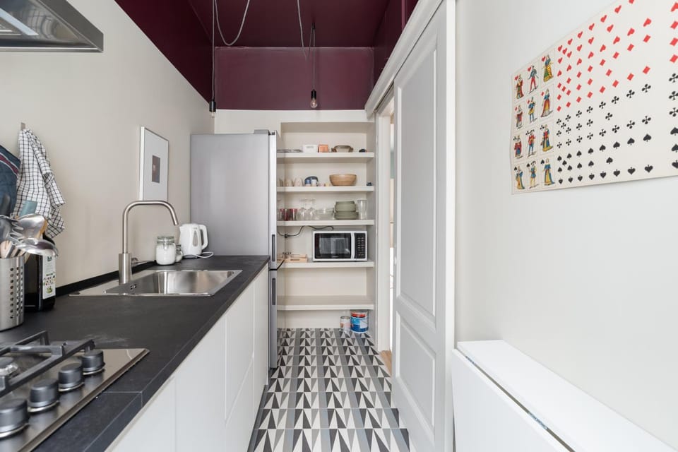 Kitchen or kitchenette