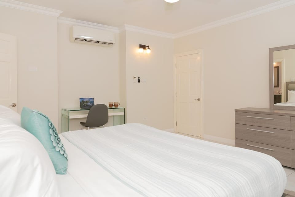 The Surbiton- New Kingston's Premier Private Villa Apartment in Kingston
