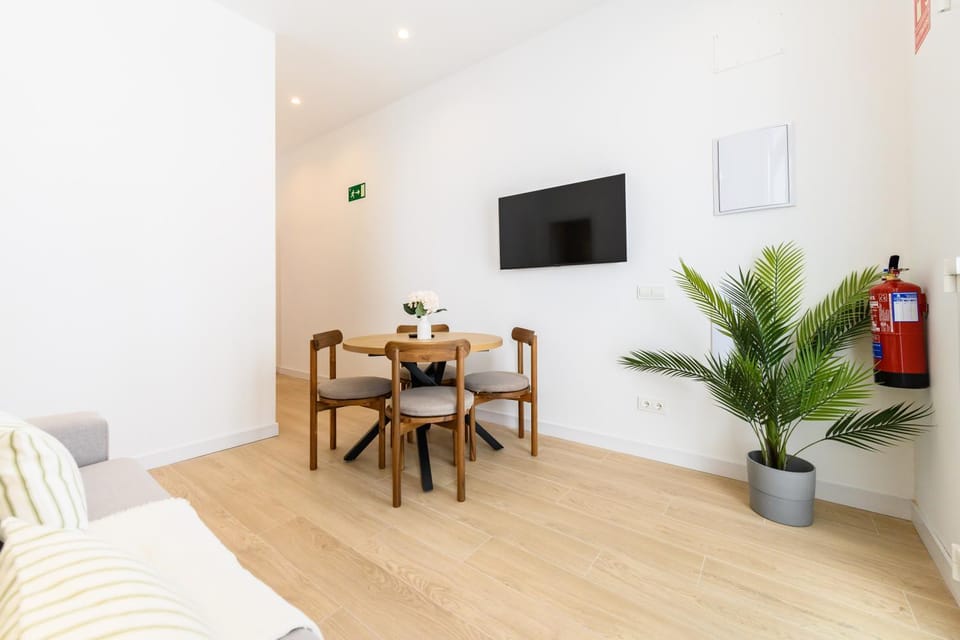SDB1L2 - Piso de 1 dormitorio en Tetuán, Madrid Apartment in Madrid