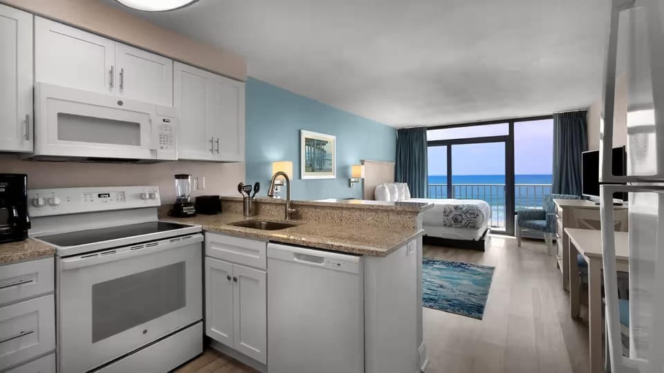 Maritime Beach Club - STUDIO Apartment in North Myrtle Beach