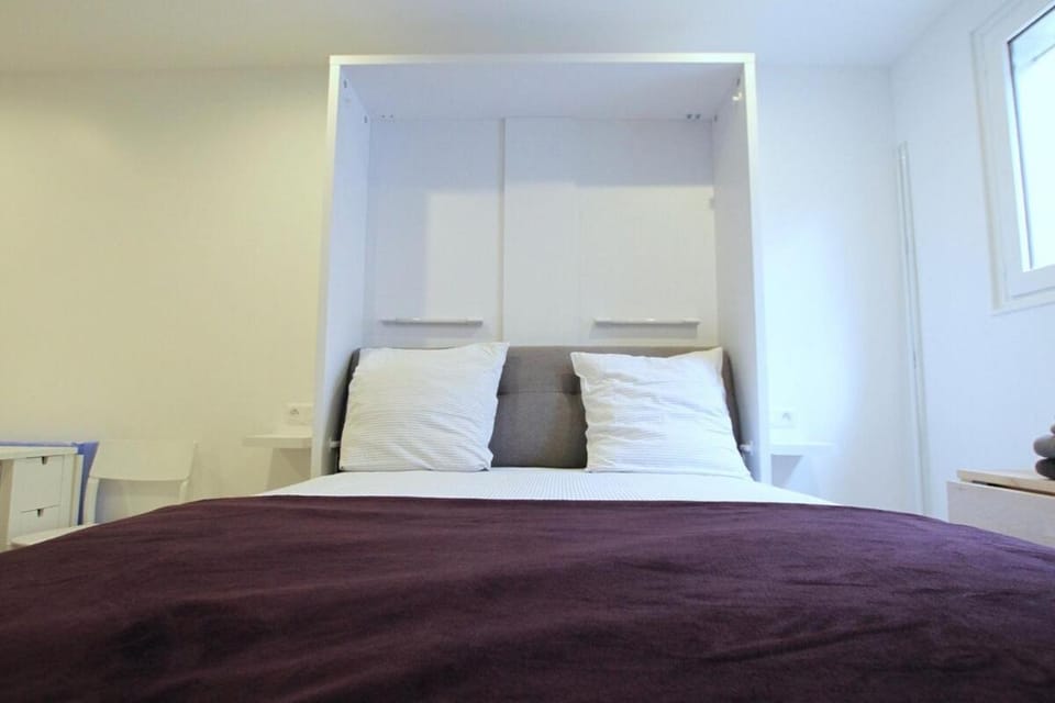 Top Studio SV1020 Centre Vincennes 20M2 Apartment in Vincennes