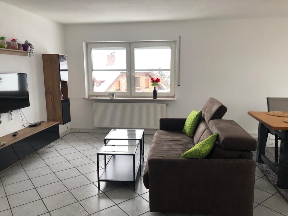 Gute Laune Ferienwohnung in Wenden, Südsauerland Apartment in North Rhine-Westphalia