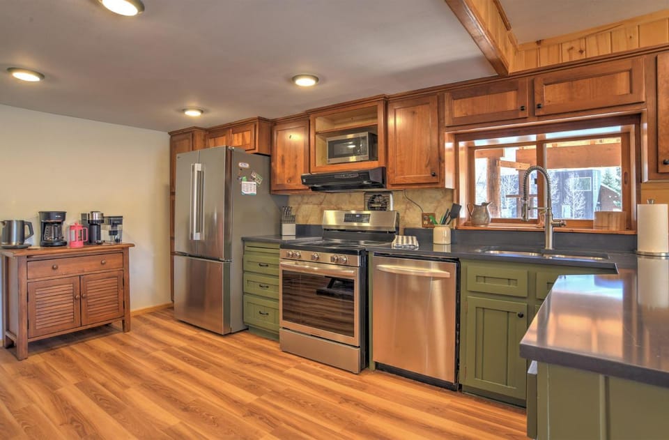 Cobbler's Claim in Creede, CO House in Creede