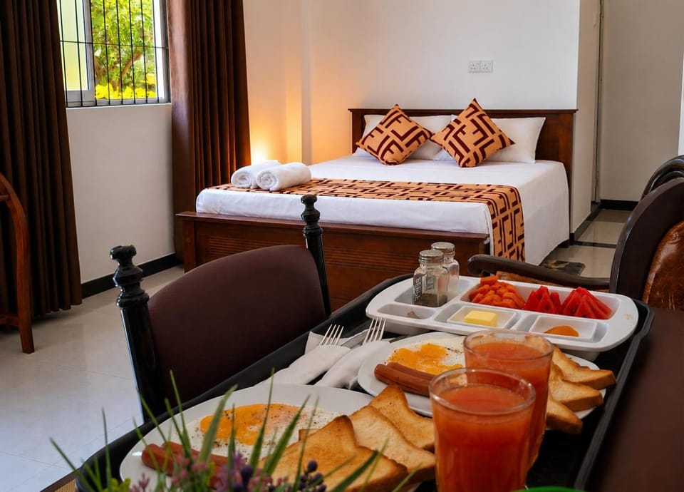 Air Route Transit Bed and Breakfast in Negombo